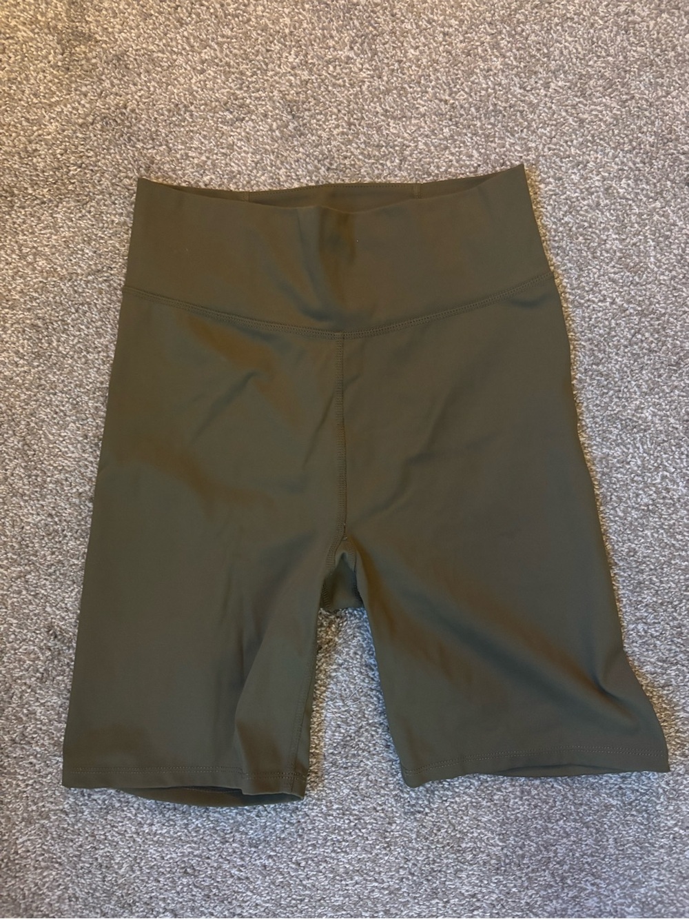 Madewell High-Waist Olive Green Women’s Bike Shorts